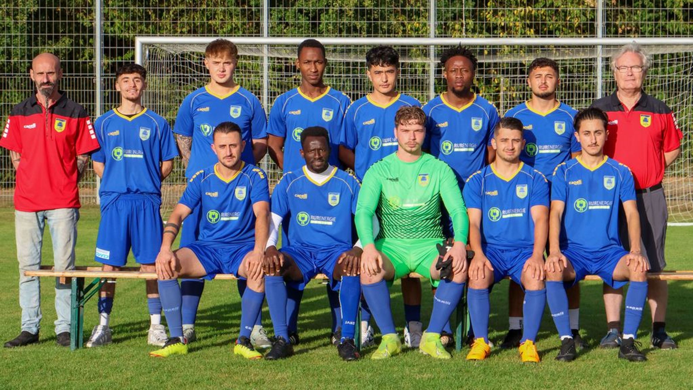 Dritte Mannschaft: Francisco - José Martin Bié (Trainer) - Patrick Lingen (Teamchef)