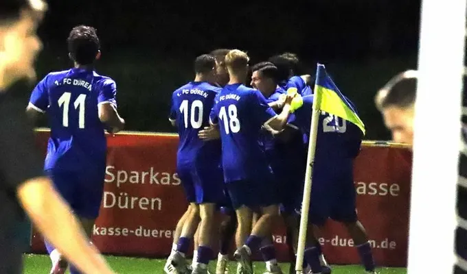 Erfolgreiches Flutlichtspiel - Olschewski setzt den Punkt