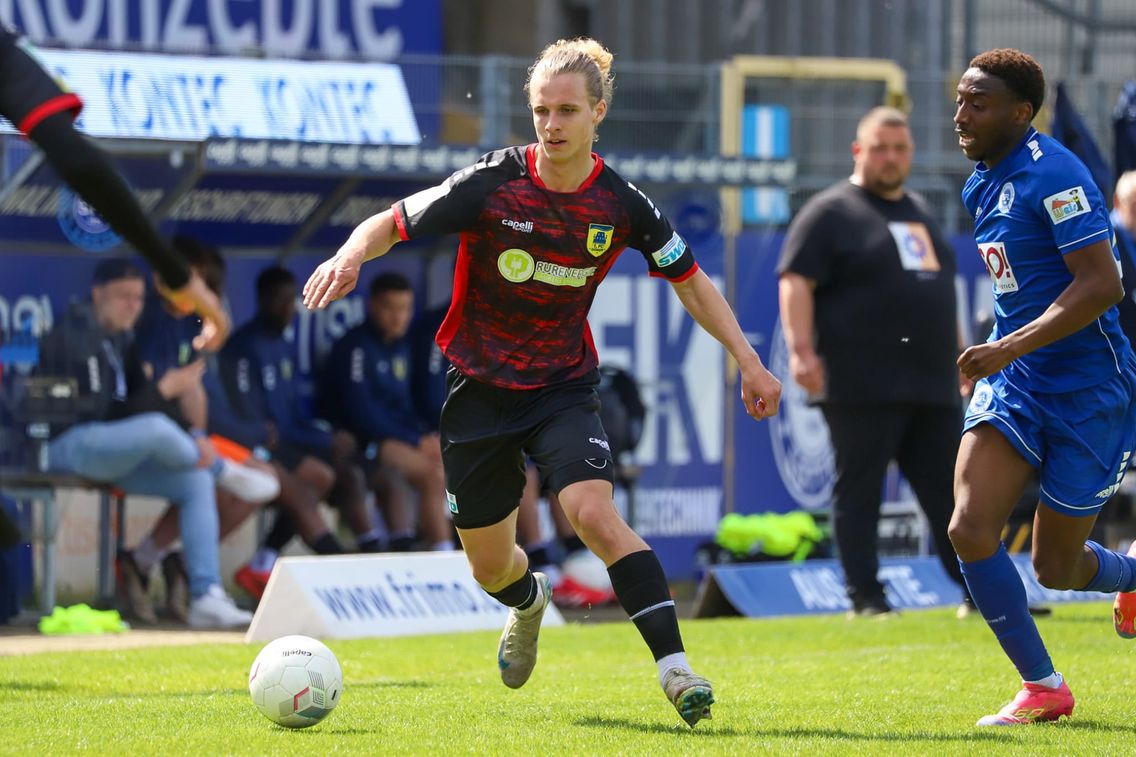Foto zum Newsartikel Erstes Regionalliga-Tor für Ponamarov